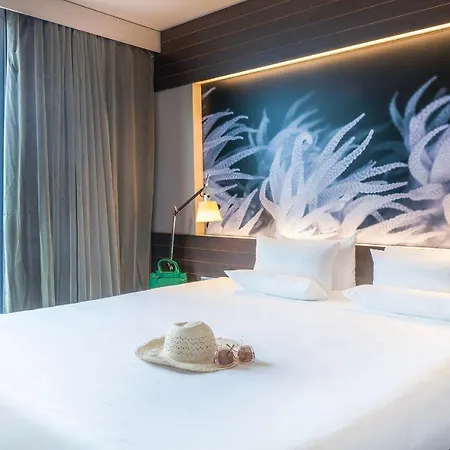 Novotel