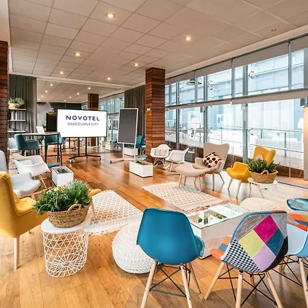 Novotel מלון 4*