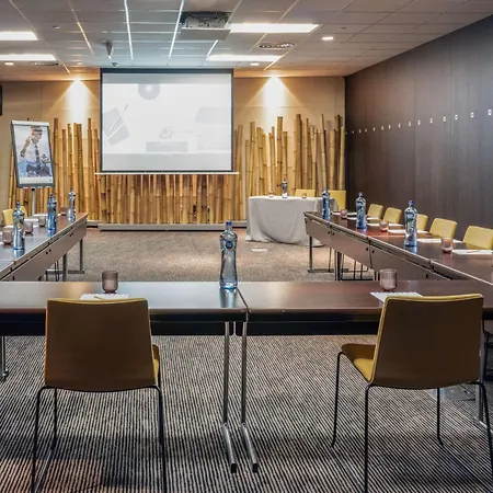 Novotel 4* ברצלונה