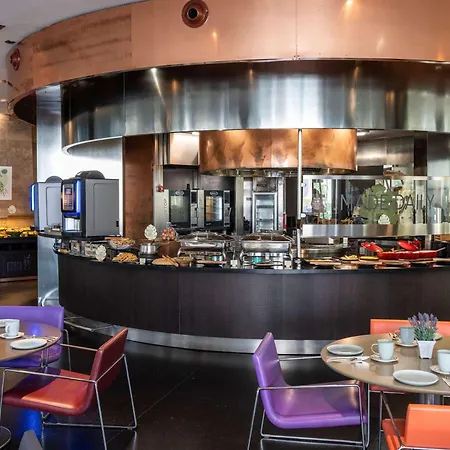 Novotel 4* ברצלונה